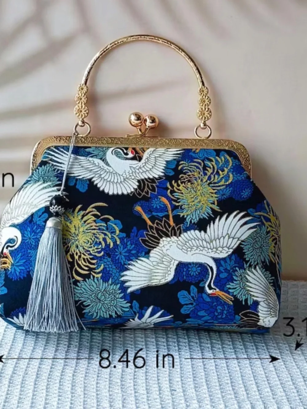 Vintage Floral Kiss Lock Handbag, Retro Fabric Clasp Purse with Chain Strap.